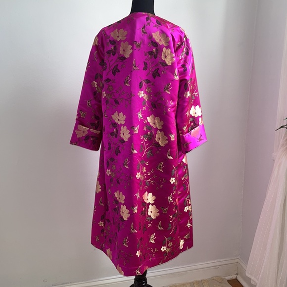 Embroidered silk kimono duster - Picture 7 of 14
